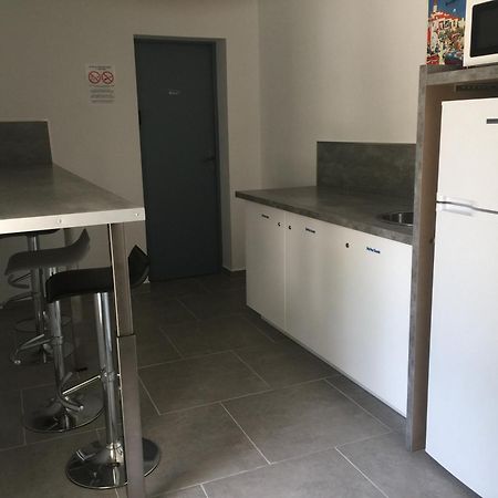 Sur Les Pas De Pagnol Bed and Breakfast Aubagne Exteriör bild